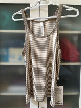 Lululemon Hold Tight Thin Strap Racerback Tank SZ 10 NWT Tan stripes 🤎🤎🤎